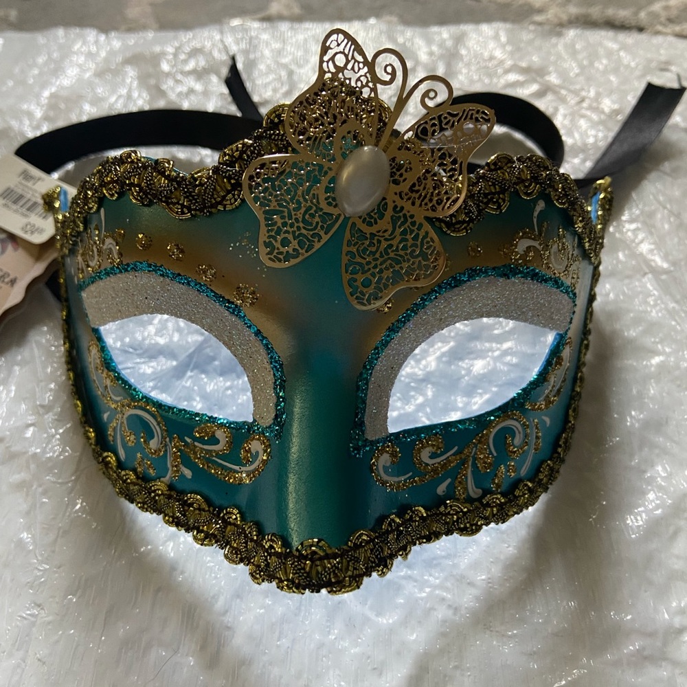 Pier 1 Masks 🎭 NWT